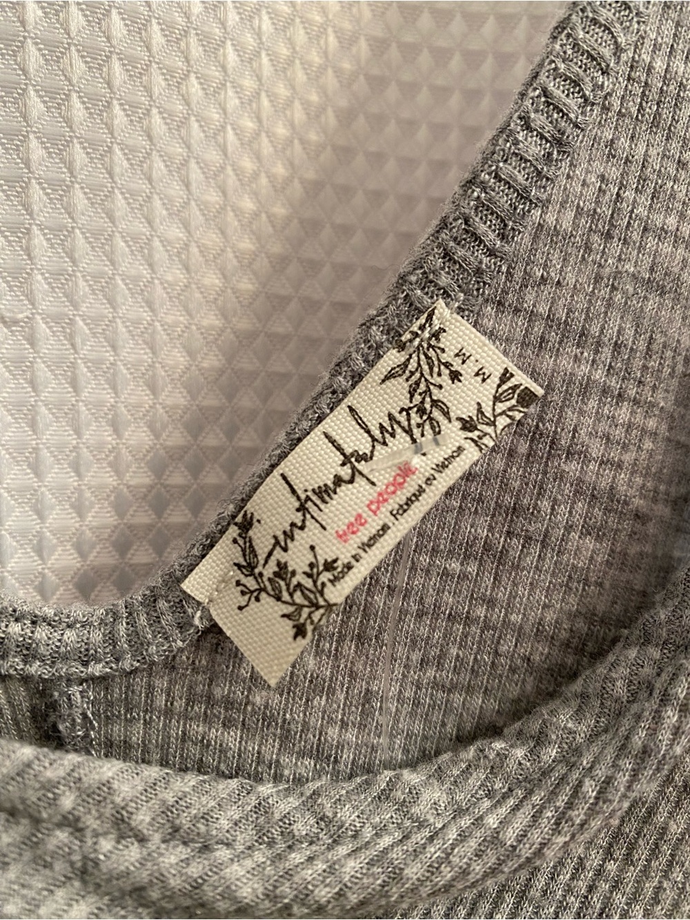 Free People Women’s Dani V-Neck Tank Top - Picture 6 of 7